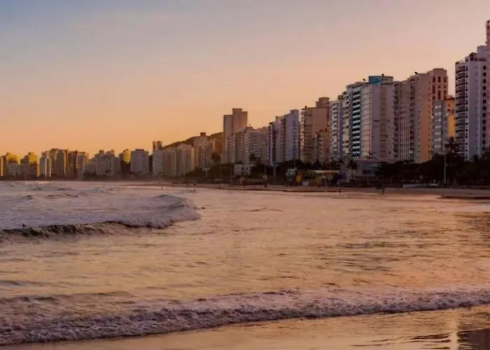 Belo Apto No Gonzaga - 1 Quadra Da Praia Em Santos